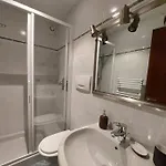 Appartement Lungarno 32 With Private Parking Florence