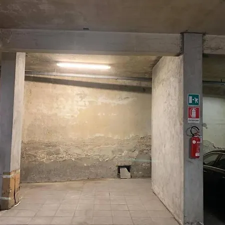 Lungarno 32 With Private Parking * Florença