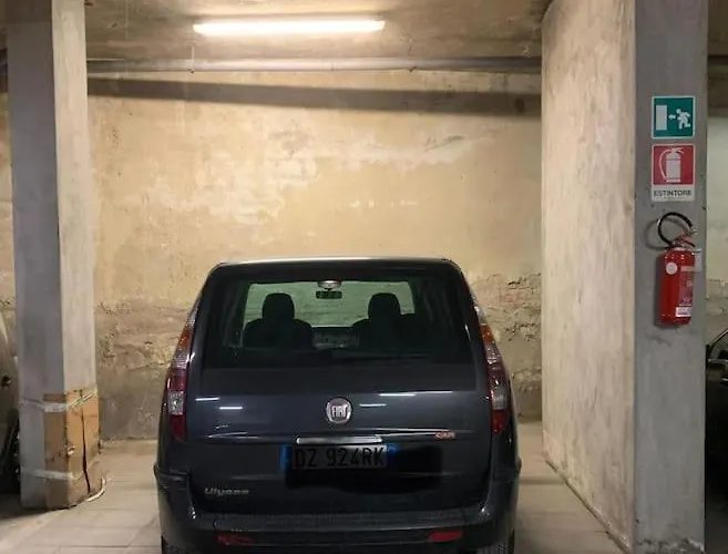 Lungarno 32 With Private Parking Apartament Florencja